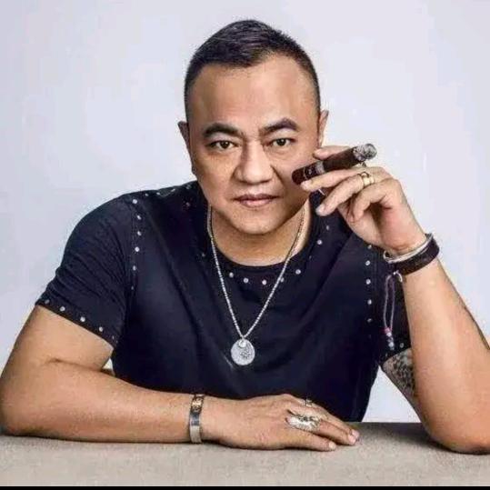 威武霸气