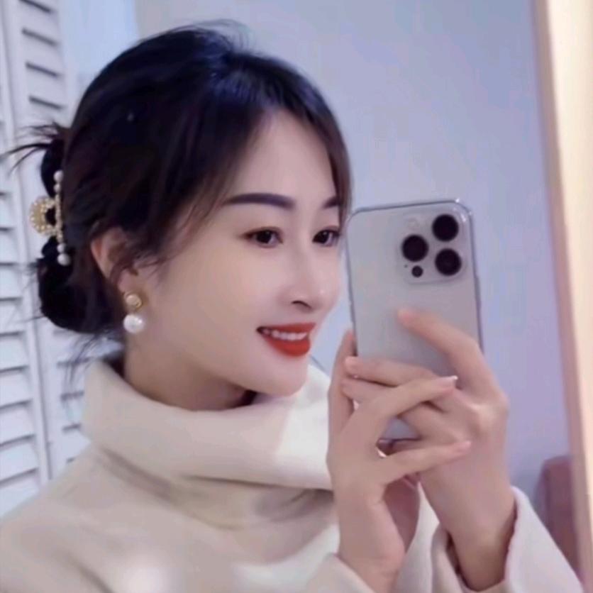 ♥(｡￫白姐姐￩｡)♥