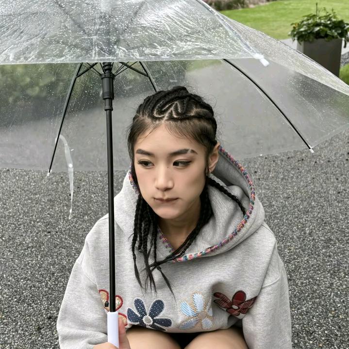 黑裤子