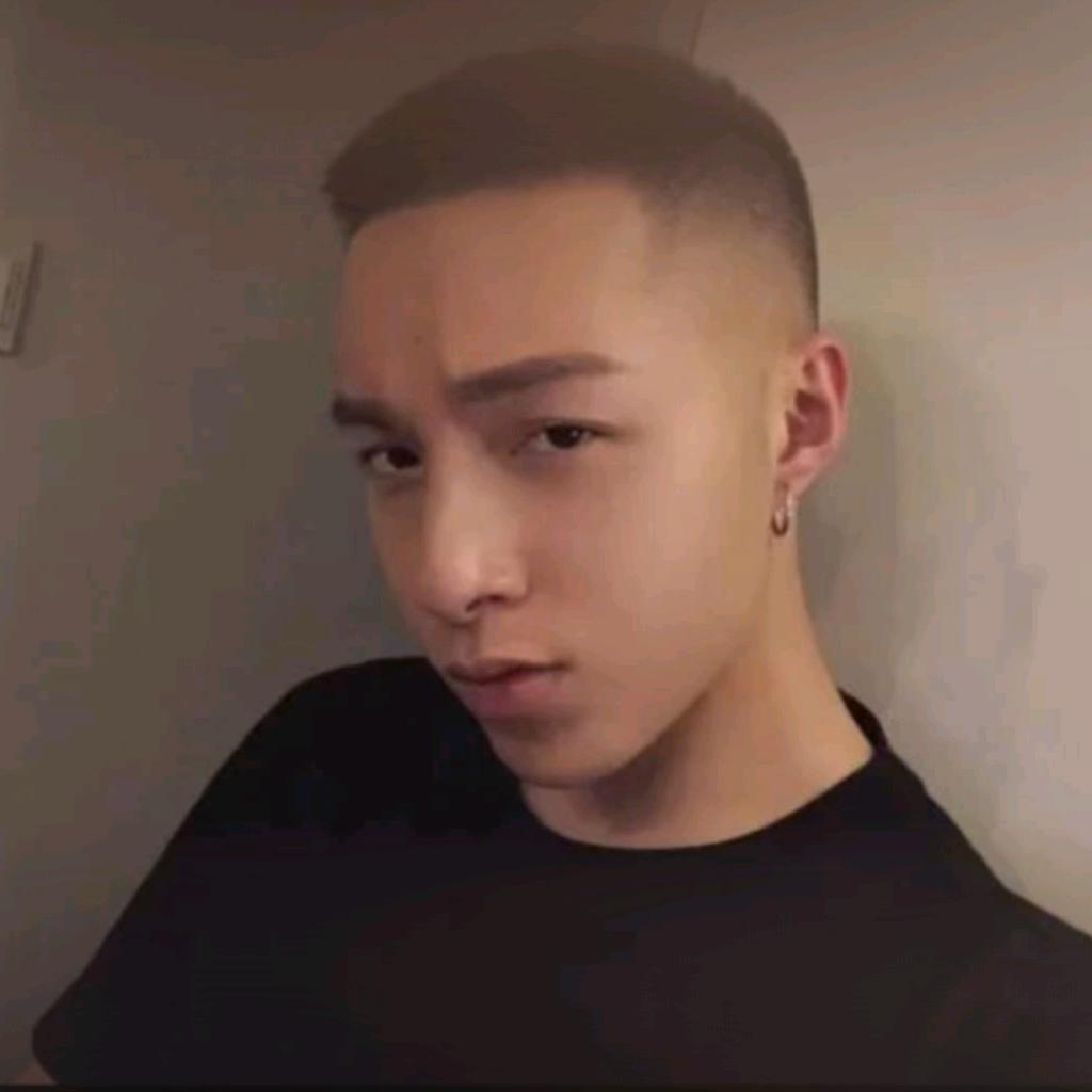 蒙面人，