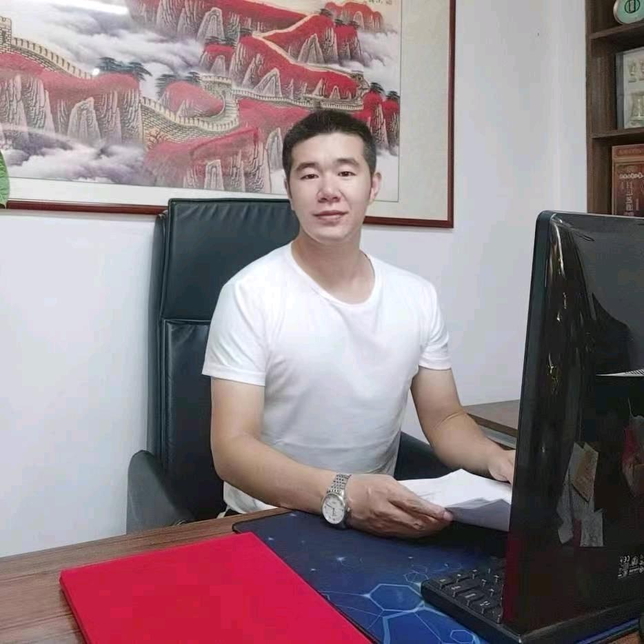 郑州百荣咧二两酒业田朝阳