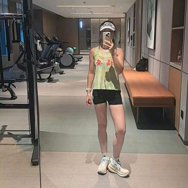 奔跑的兔子。
