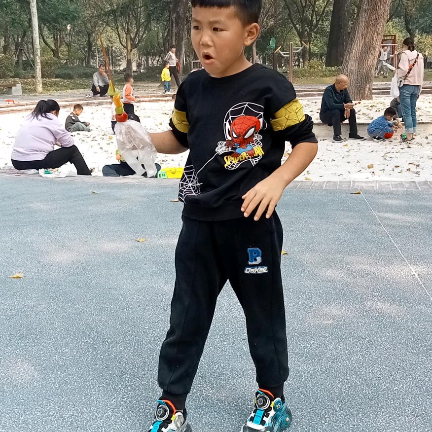 宝贝奶奶。