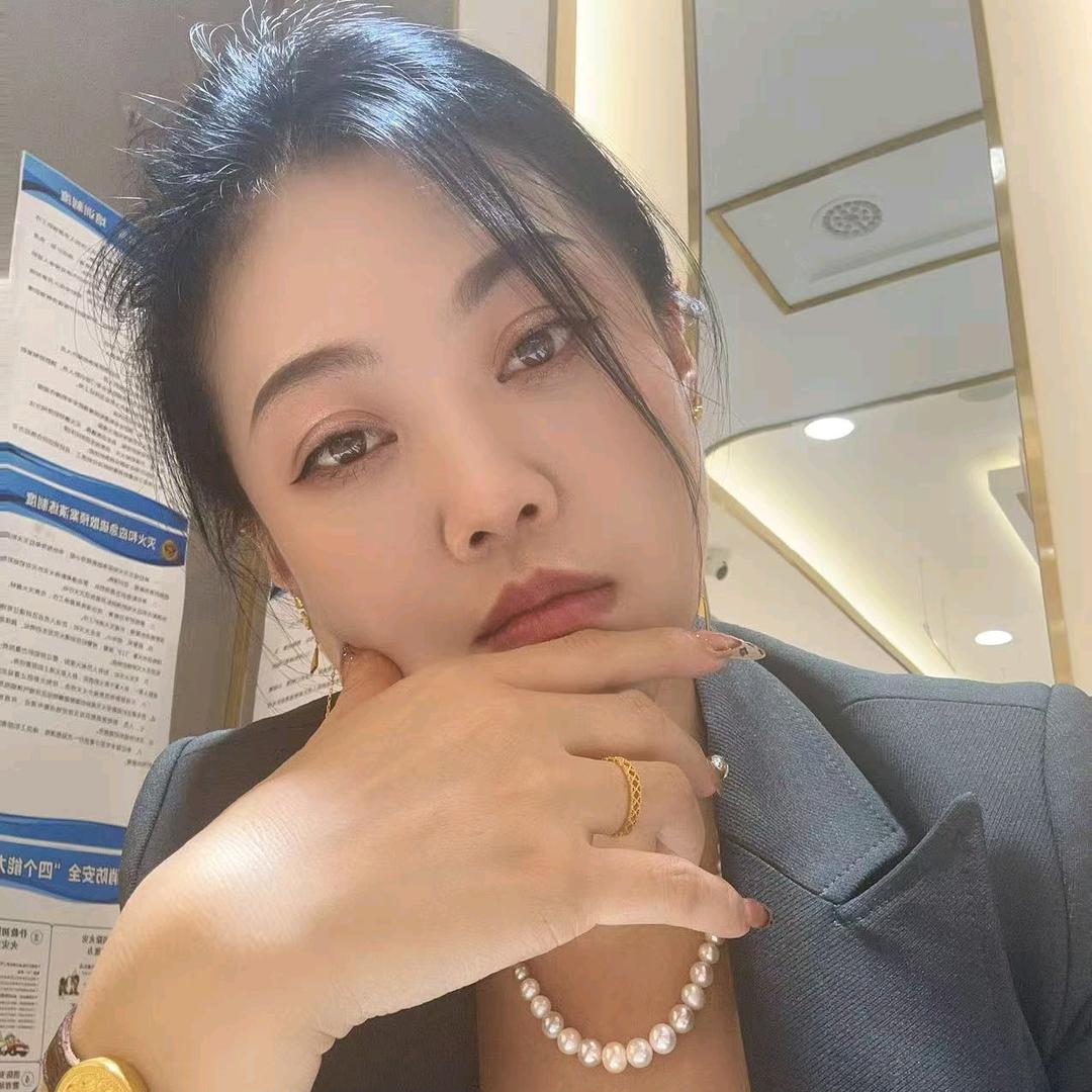 西安阳光天地中国黄金娜娜