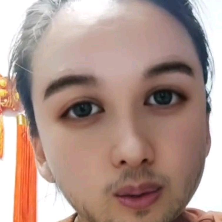 是墨墨