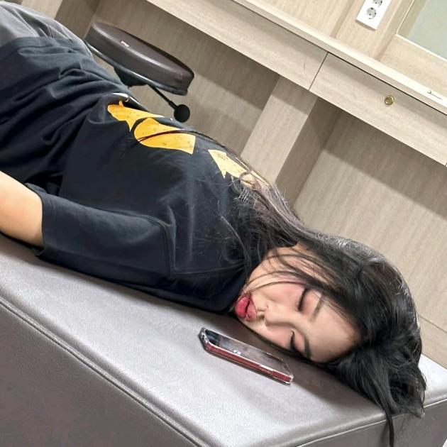 窝海日斤