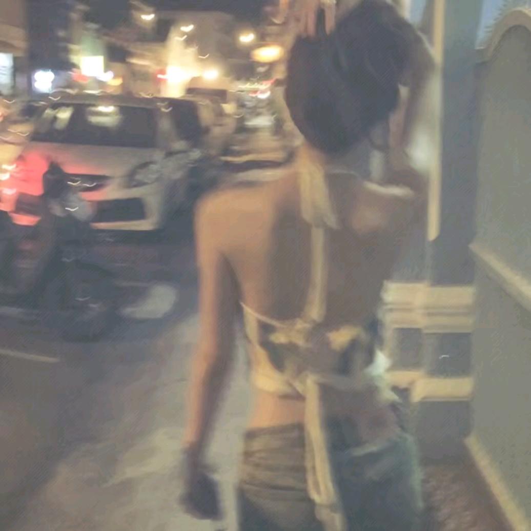 81秒