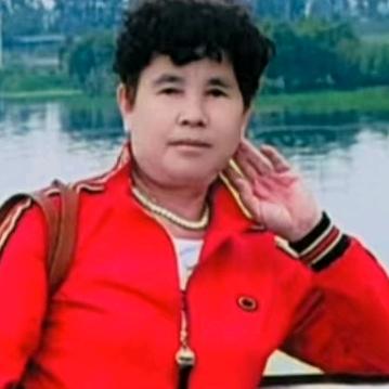 英子姐小号11点10分开播