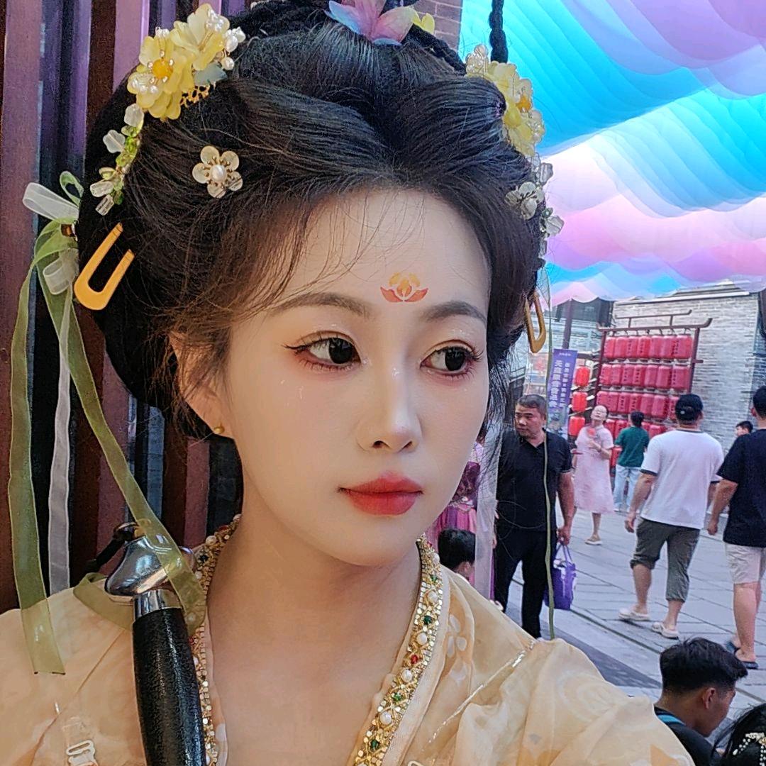 齐河江水平装修  张静