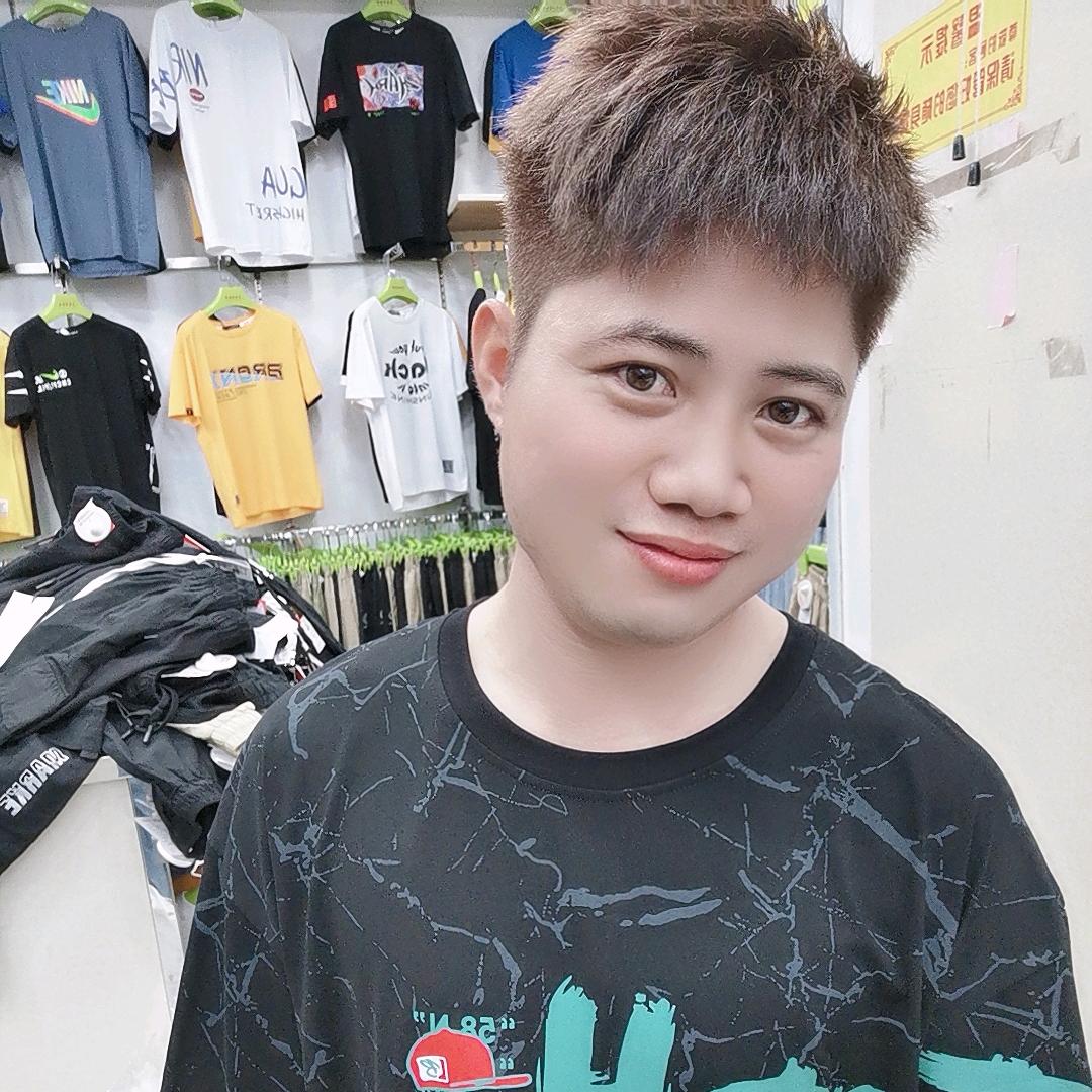 车创新板金喷漆（李生）