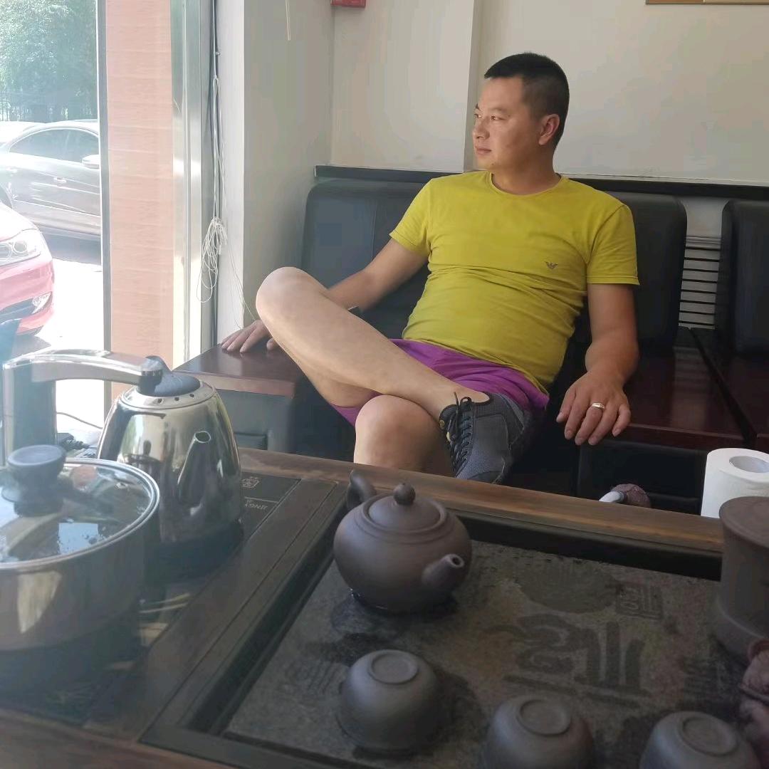 婚后的小伙