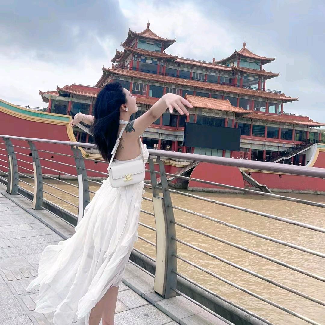 小静静