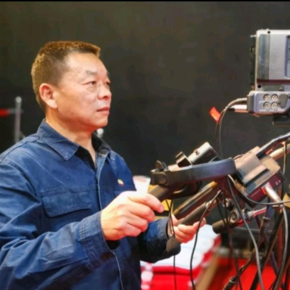 余以良