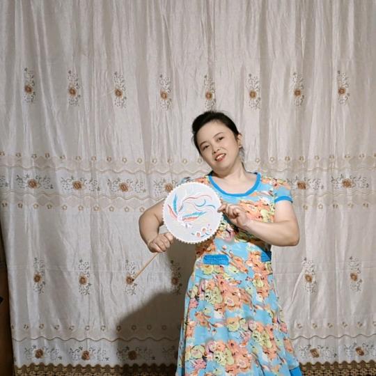 阿微爱跳舞