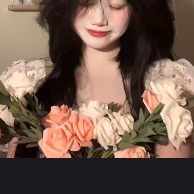 草苺甜甜可爱多多