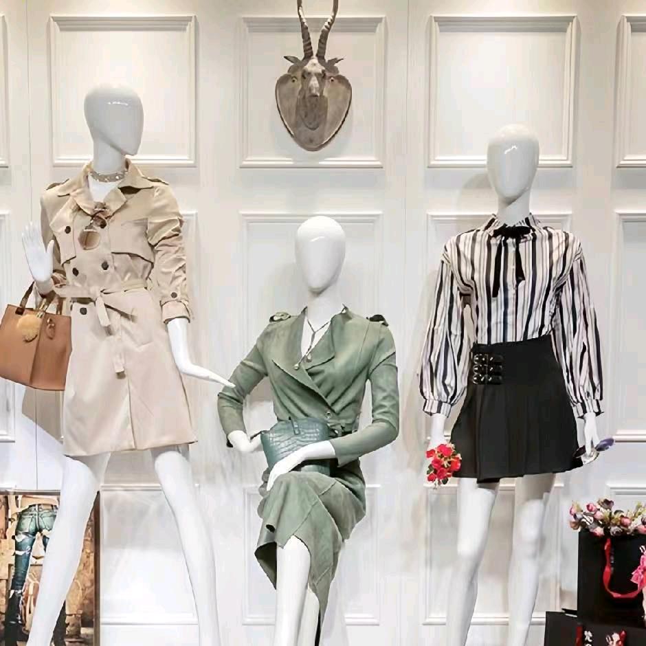 郴州伊禾库女装仓储店