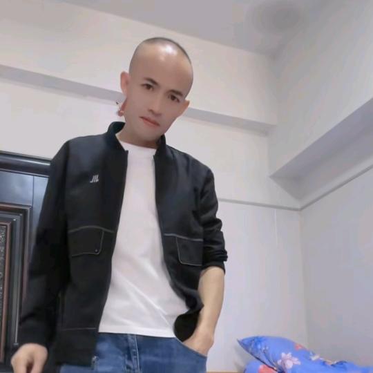 半根烟汤手