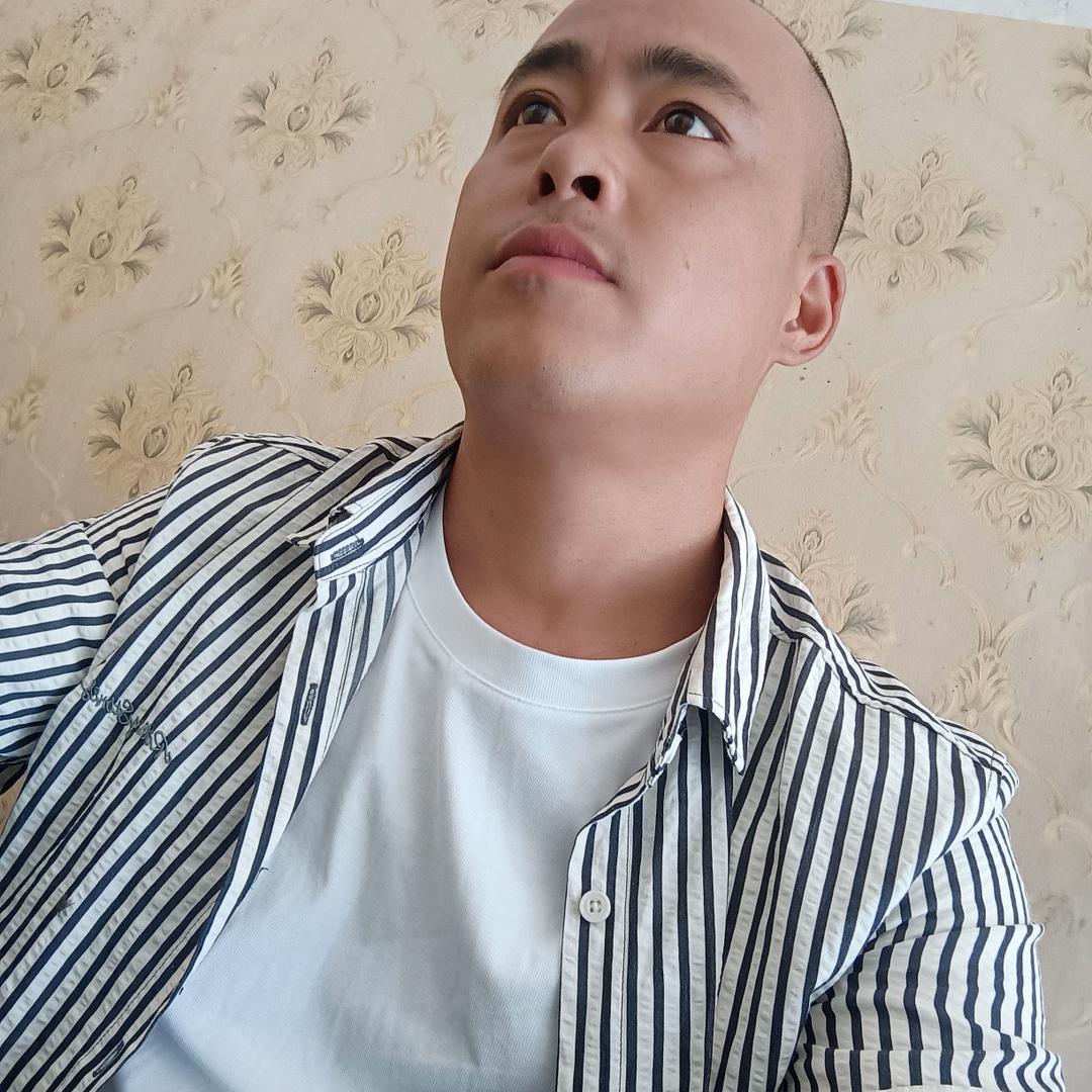 陈记花江狗肉馆十字店欢迎你