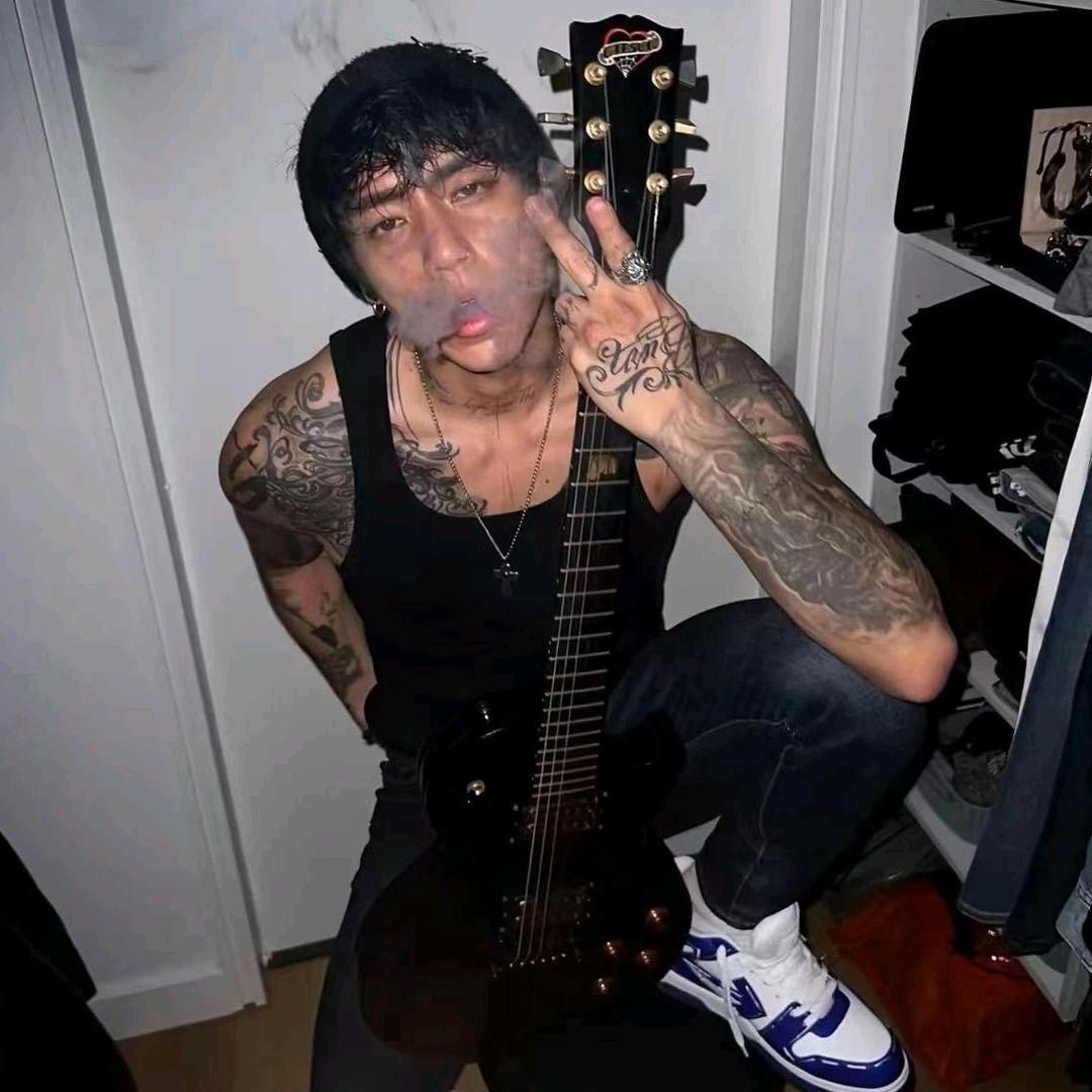 Cc.