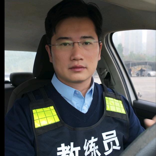 资阳驾校冯教练