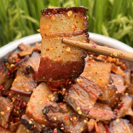 乡里腊味馆