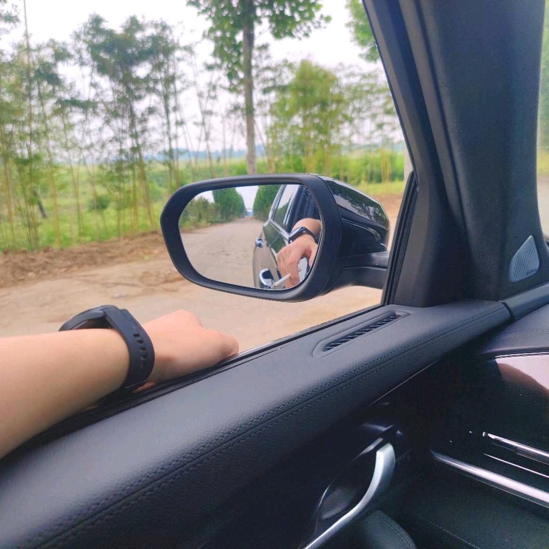 不自由的剪辑师🎬