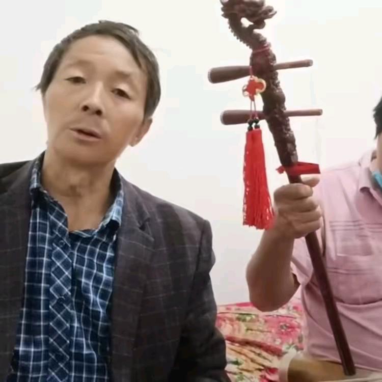 龙哥