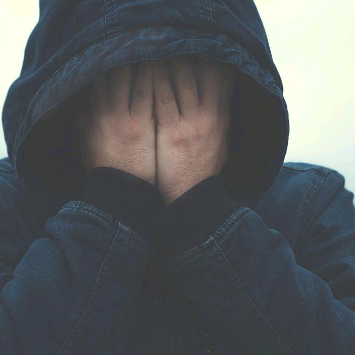 某一