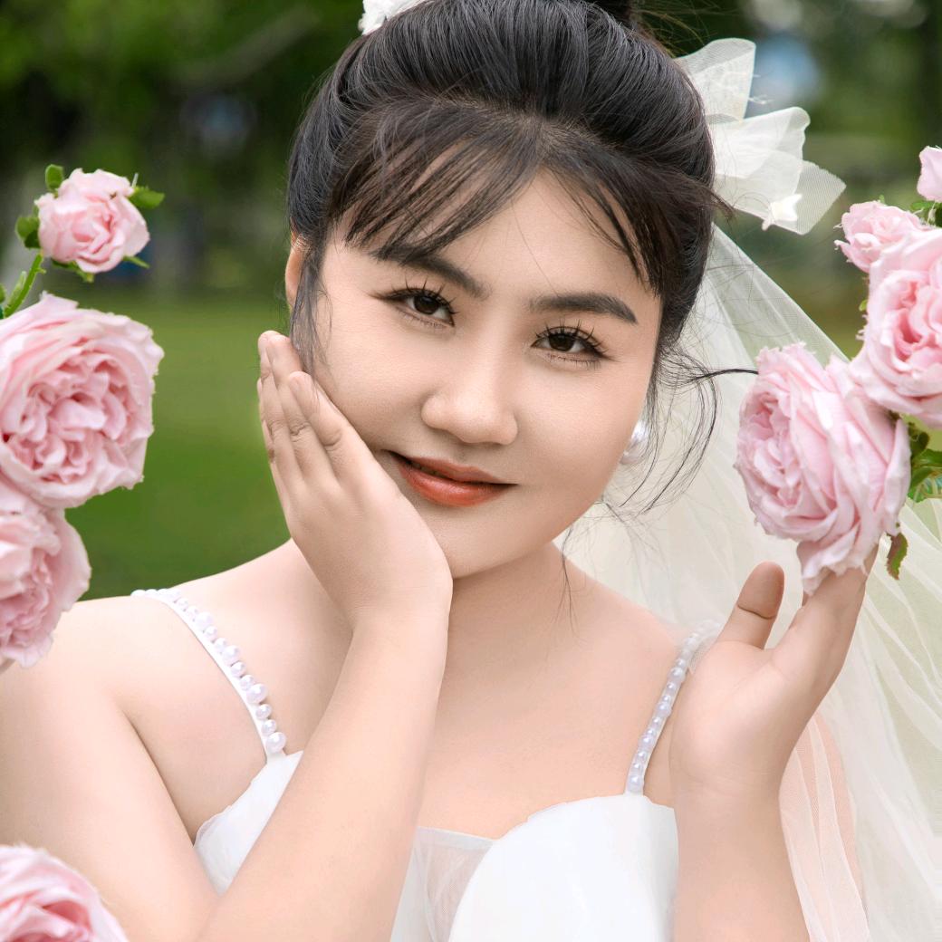 多想你说一句“我在呢”