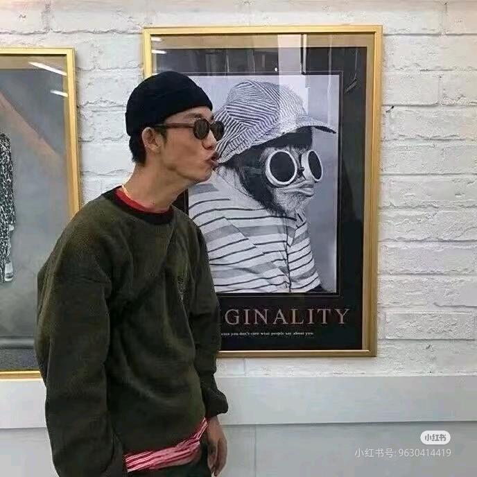 七安.