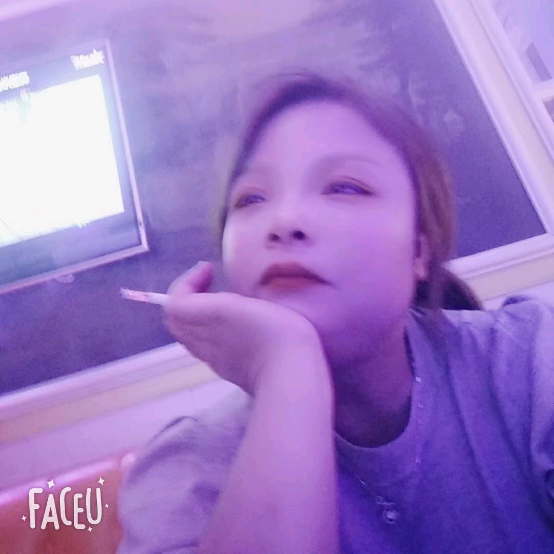 (*◑㉨◑)☞社会姐☜(◐㉨◐*)