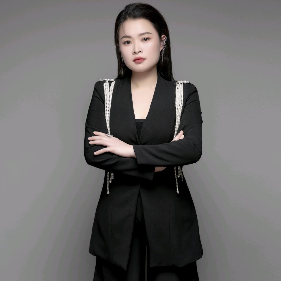 妍小官｜新美业｜奕冰