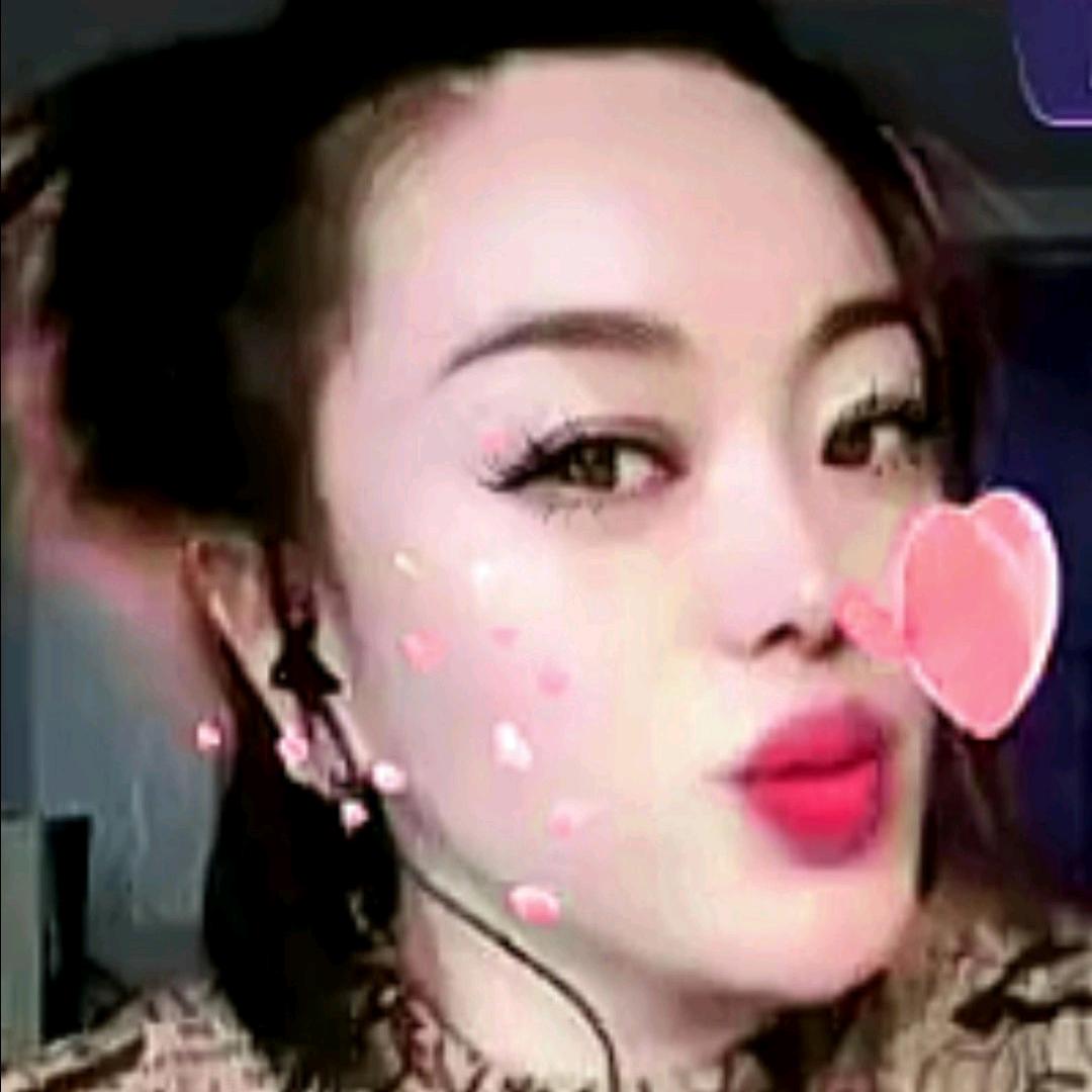 龙小妮