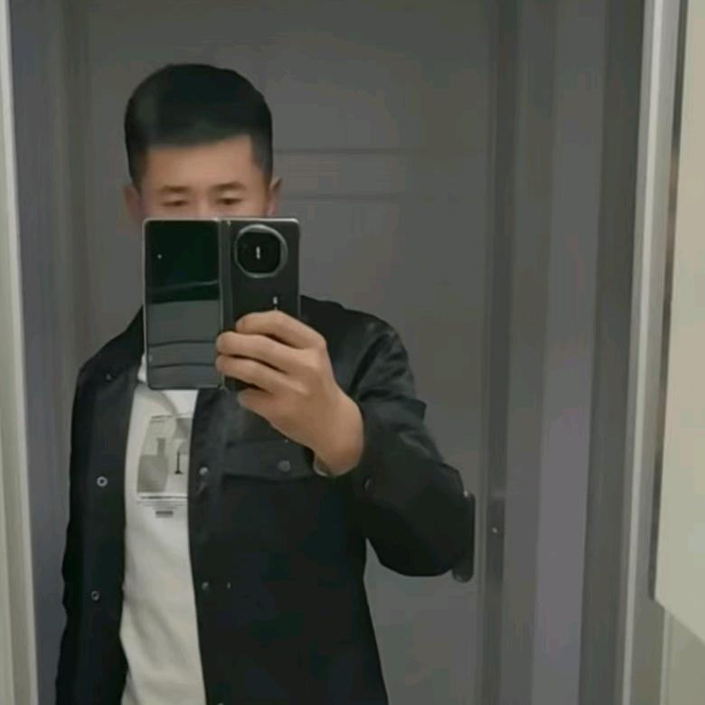 @伟子