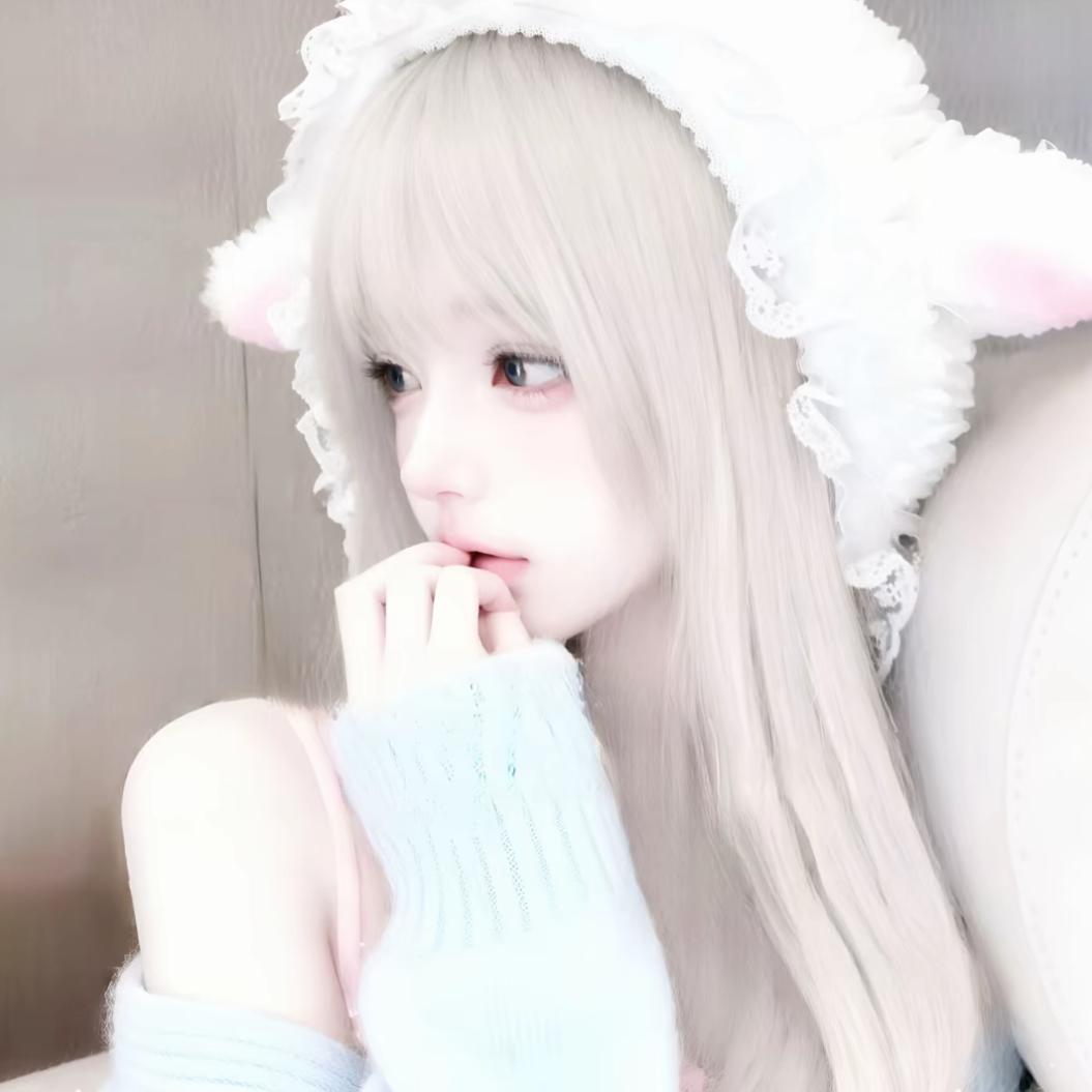 小郁.
