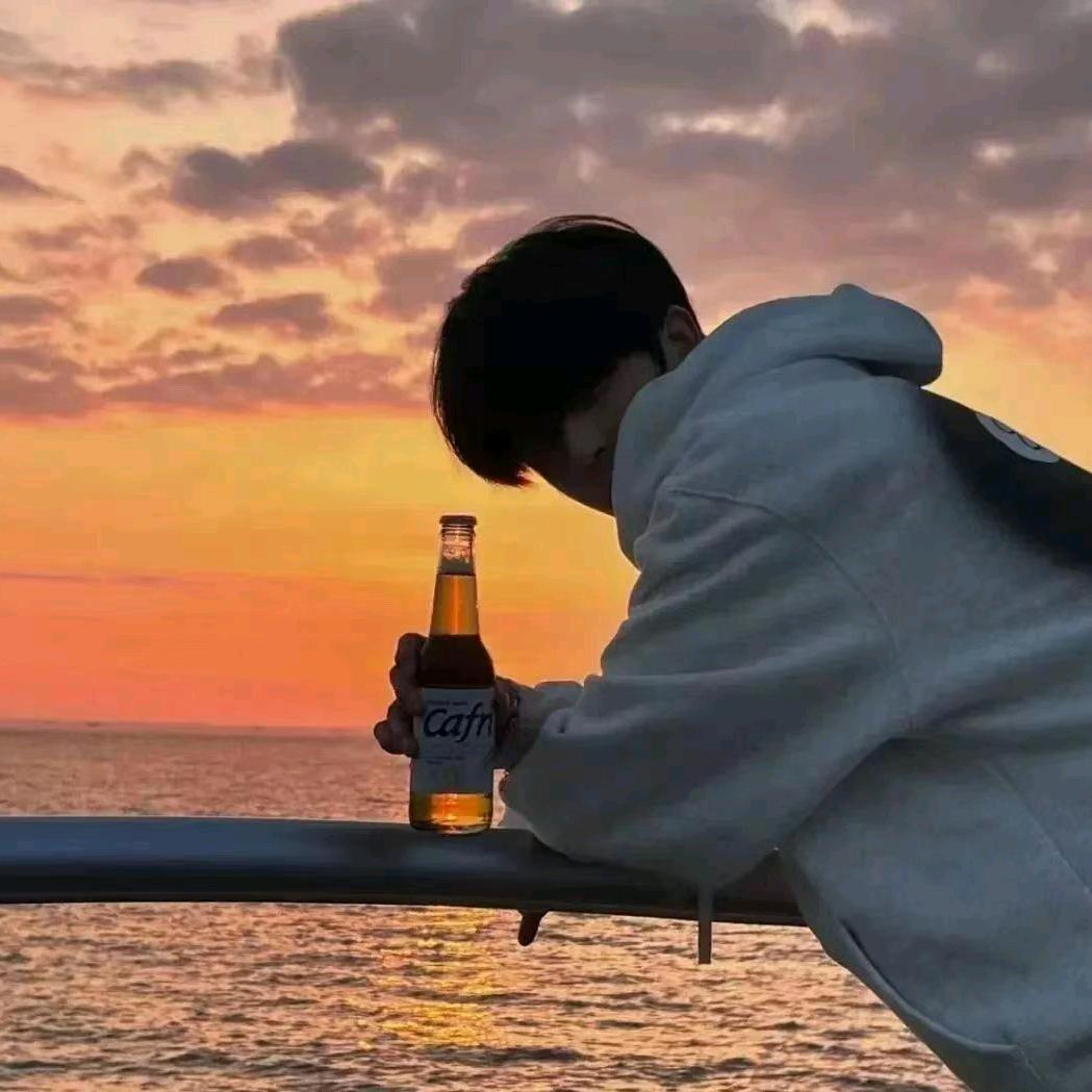 无名（放心关注，看到必回）