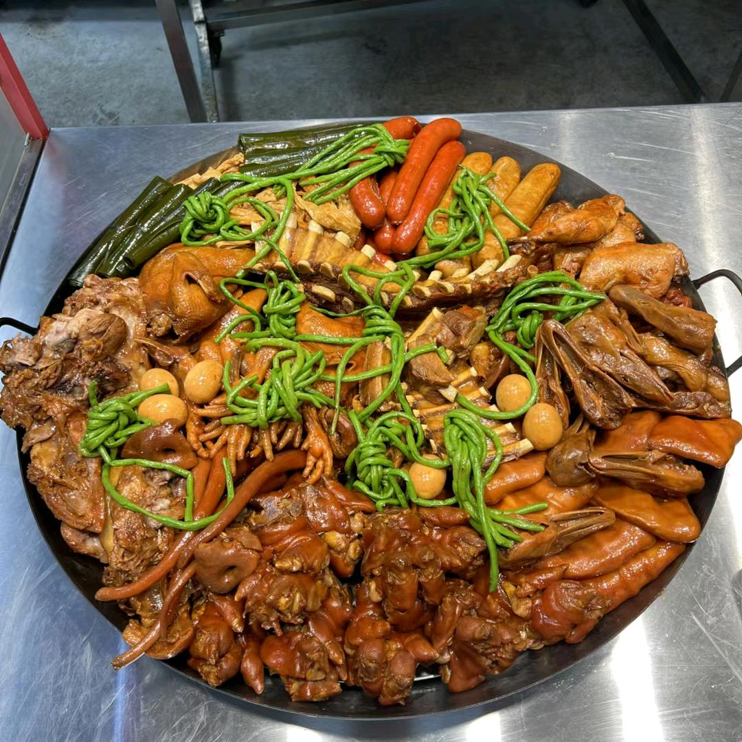 小林大锅卤菜，收徒弟