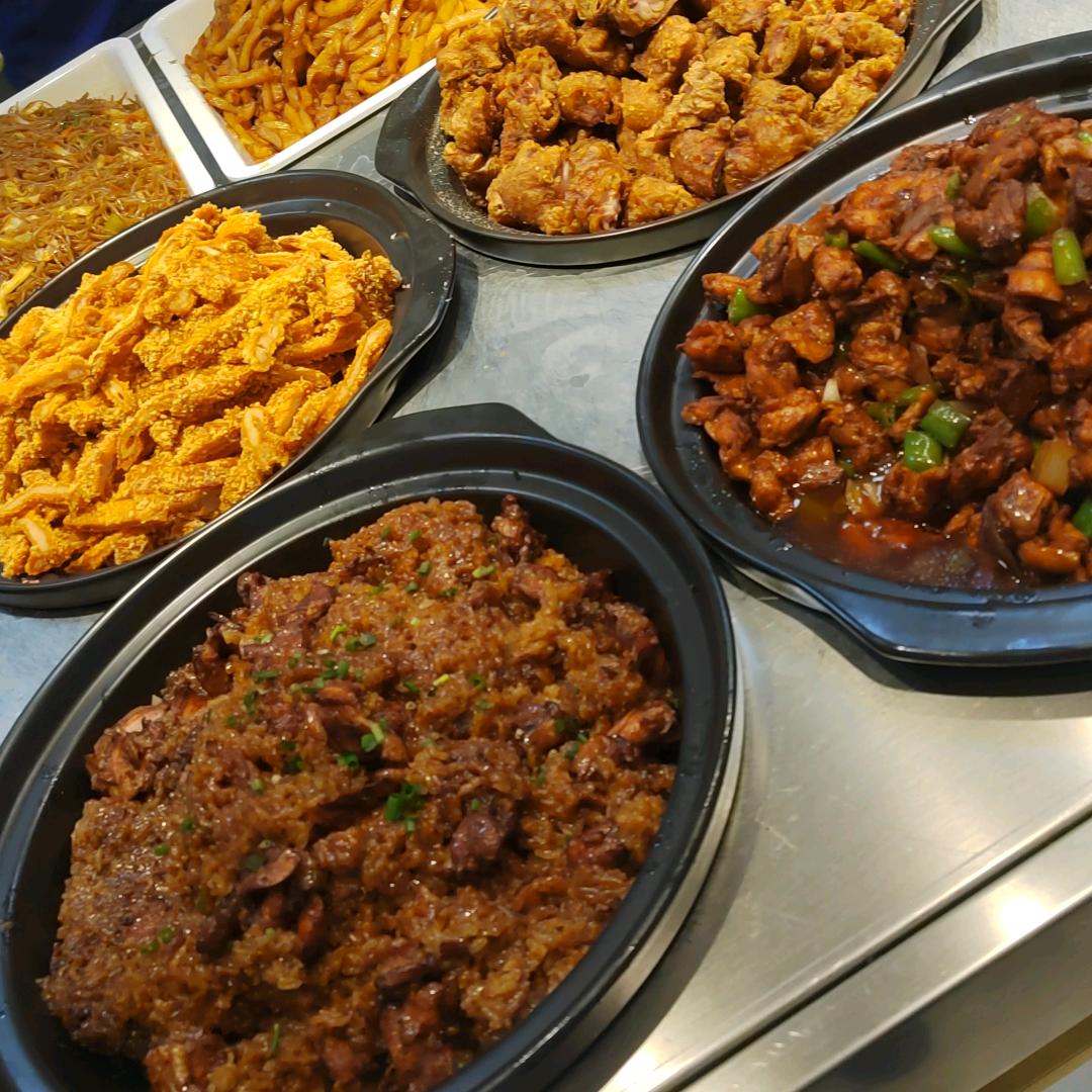 五食堂二楼精品套餐厨师长