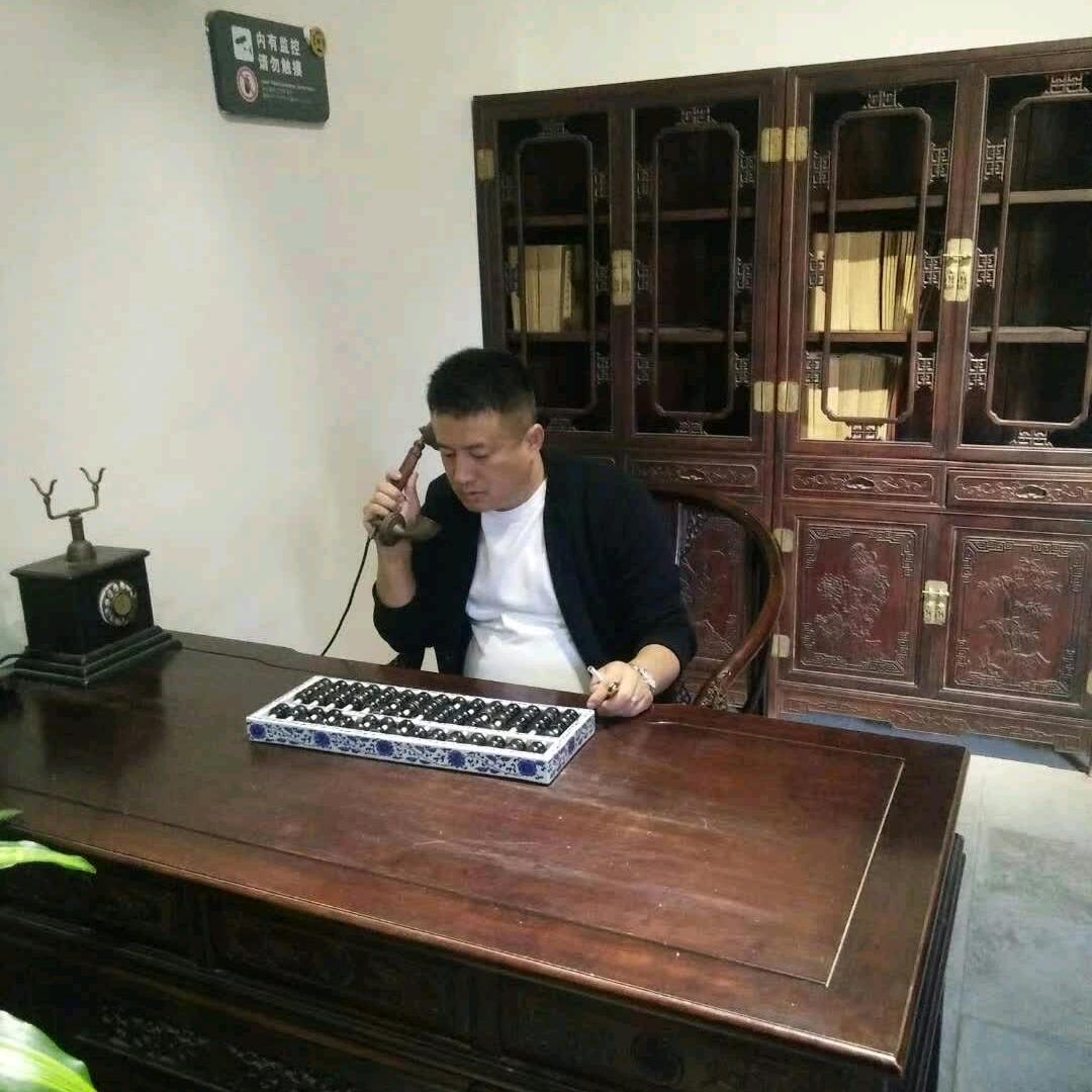亮哥