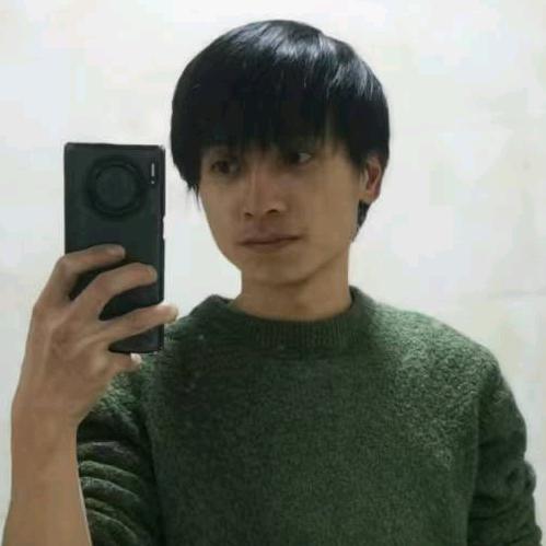 一个做五金材料兼安装的小伙