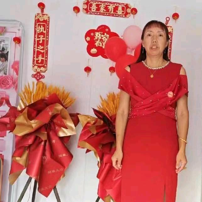 天宫婚恋馆店长平姐