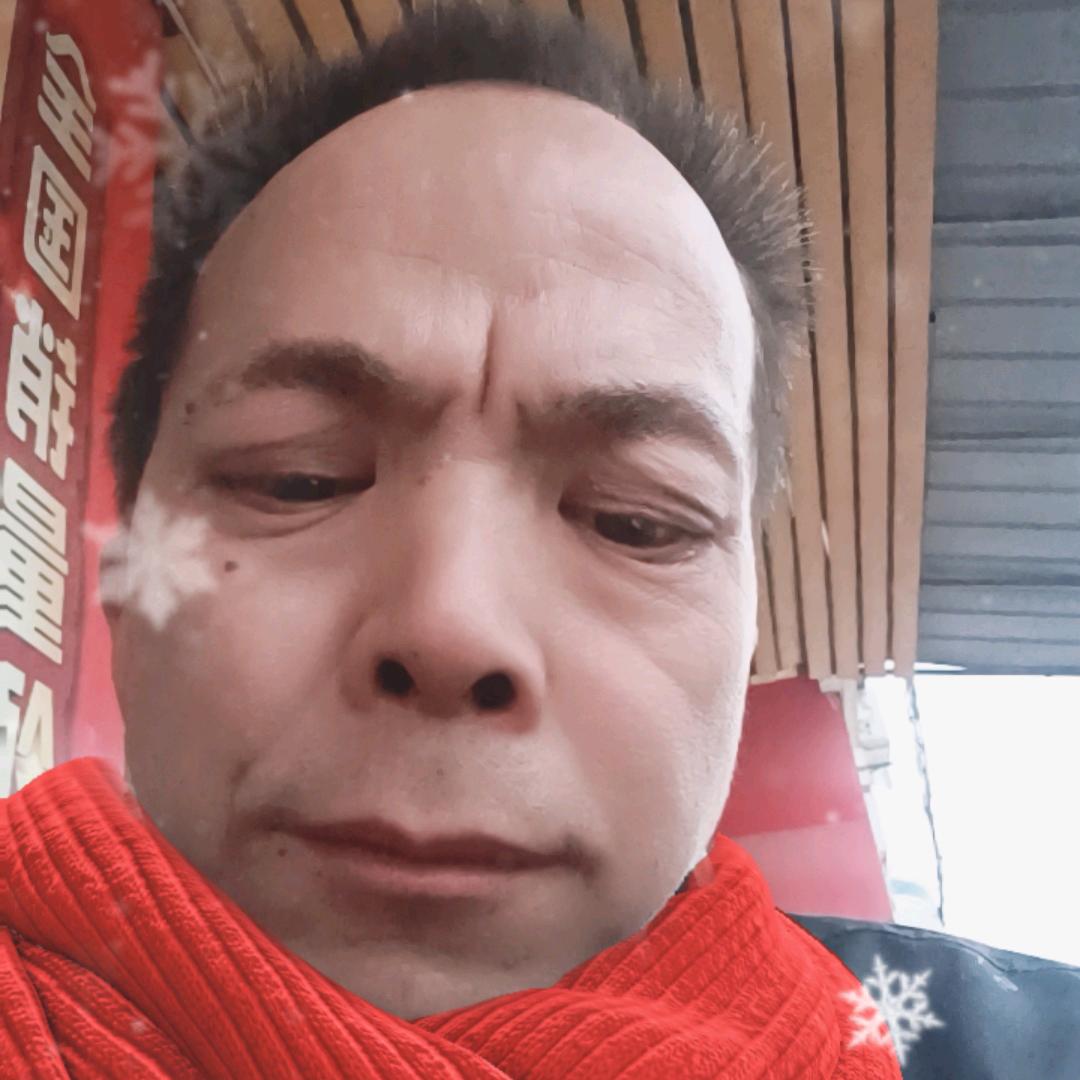 丘良彬