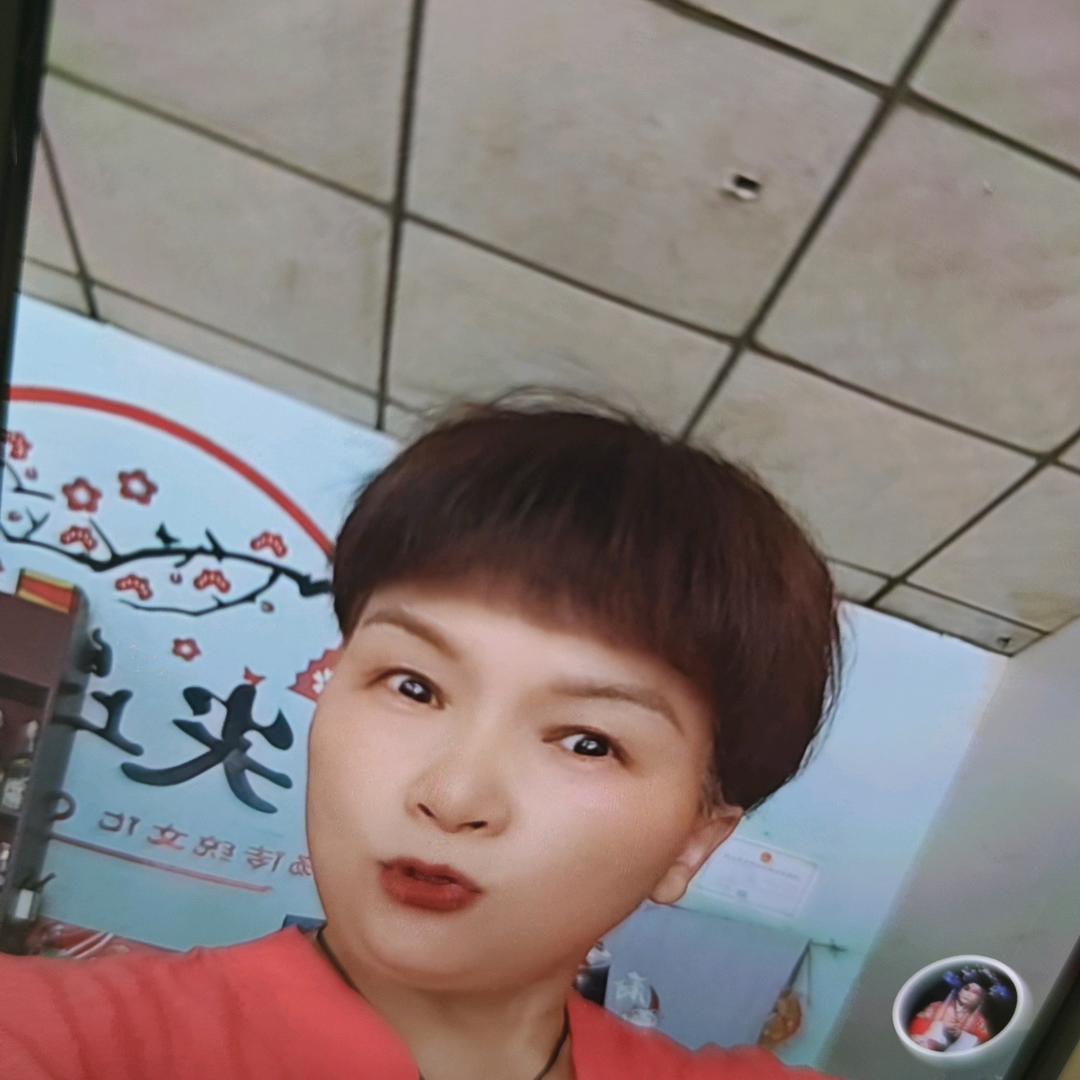 @戏三姐（直播15:40开播）