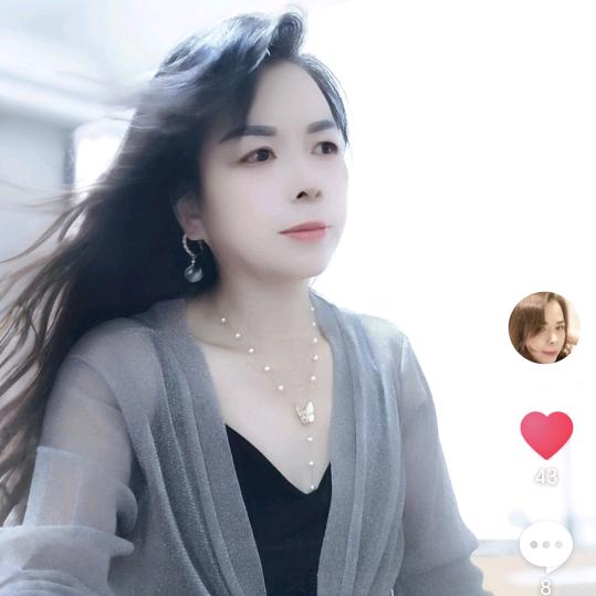 忘记年龄：善待自己…………拒私聊