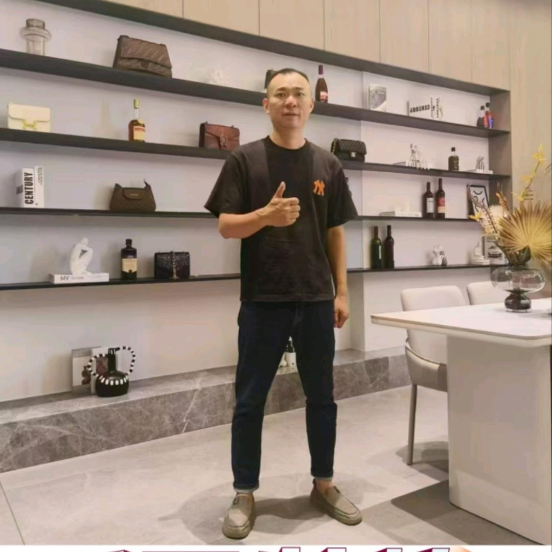 千思装饰老鱼巴