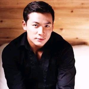 承接商业演出明星代言一切活动等
