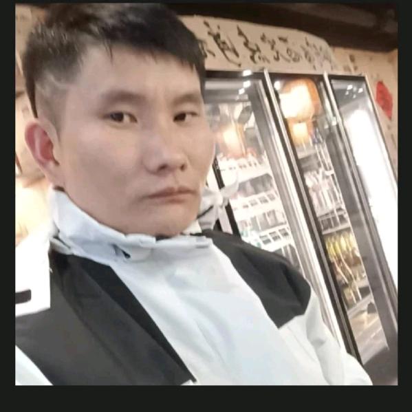 唐召林