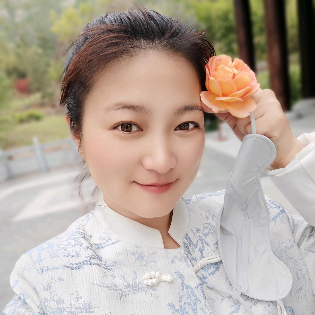 开心✧٩(ˊωˋ*)و✧