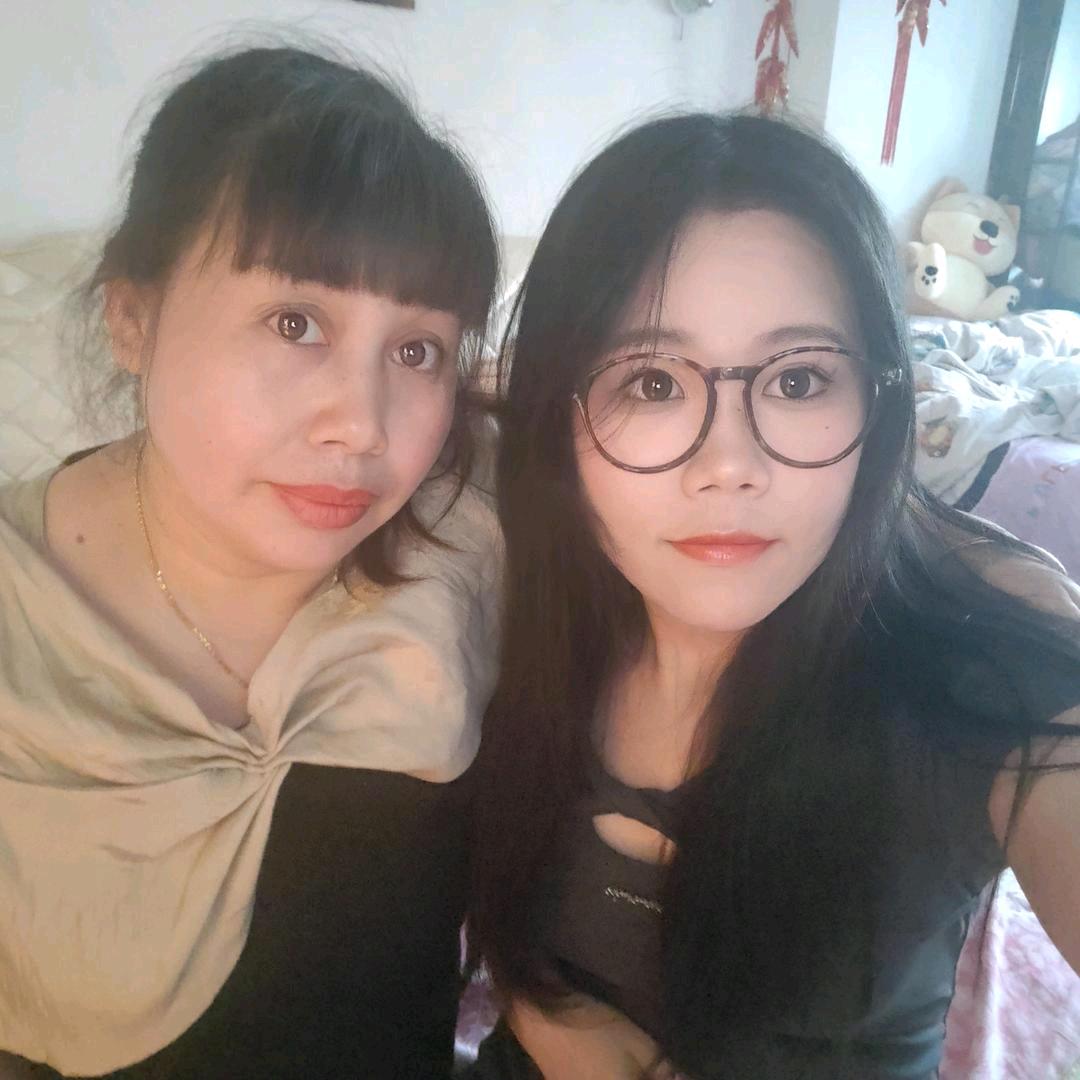罗大双妹天天高兴