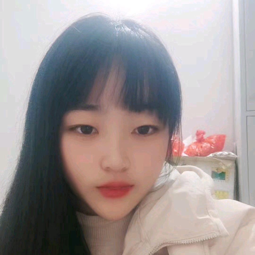 佳佳🎤